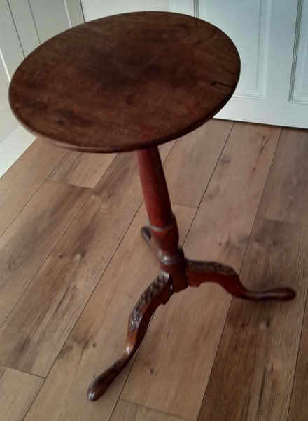 Photo of free victorian wooden side table: repair (Elworth CW11) #4