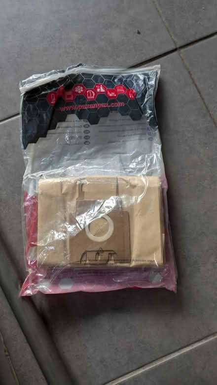 Photo of free Vacuum cleaner Hoover Lifetime 1700 (Oldfield Park, Bath) #4