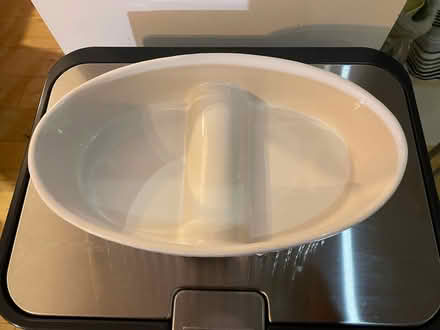 Photo of free Oval Ceramic dish with divider (Bexley Nr Albany Park Station) #2