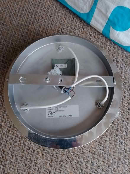 Photo of free 2 sets of 3 Sharp spotlights (Starkholmes DE4) #2
