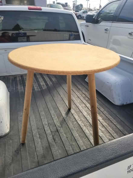 Photo of free Little wood craft table (Talleyville, DE 19803) #1