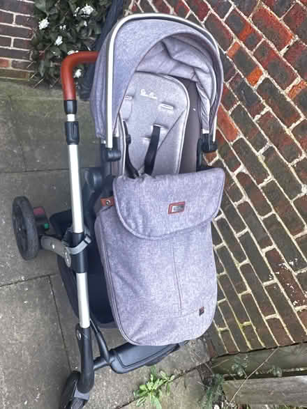 Photo of free Silvercross pushchair BROKEN BUCKLE (Walton on Thames) #1