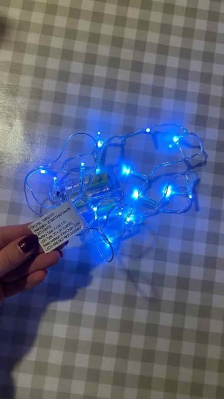 Photo of free 4 x lights (Witney OX28) #1