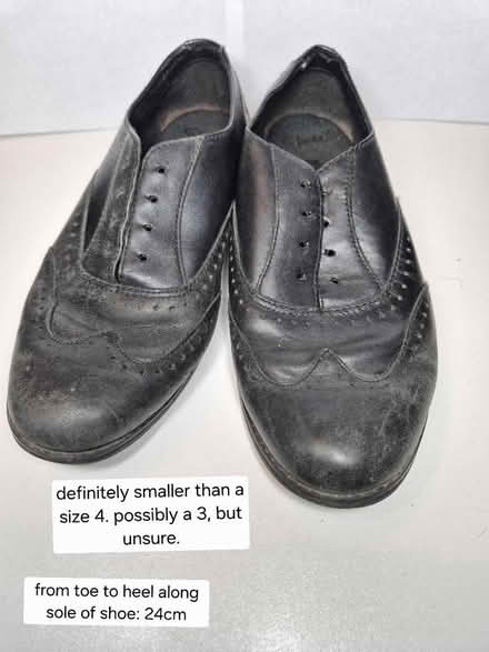 Photo of free Size 3(?) Flat shoes (Copnor, PO3) #1