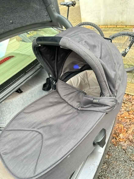 Photo of free Mamas and papas flip xt2 carry cot (SE5 camberwell) #2