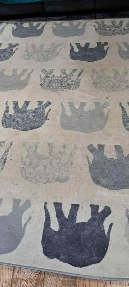 Photo of free Elephant Floor Rug (Barton/Headington, OX3) #1