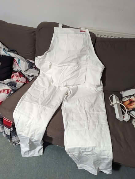 Photo of free New white 100% cotton XL bib and brace dungarees (Dyke Road area BN1) #1