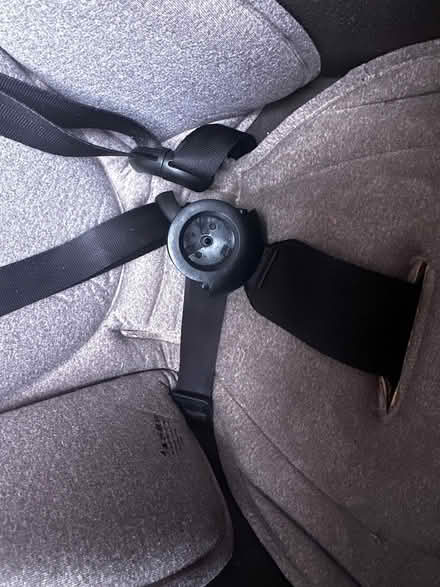 Photo of free Silvercross pushchair BROKEN BUCKLE (Walton on Thames) #2