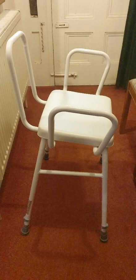 Photo of free Perching stool (Linslade LU7) #1