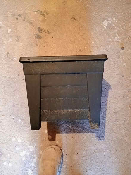 Photo of free Decorative outdoor plant pots (Chesterfield, S40) #3