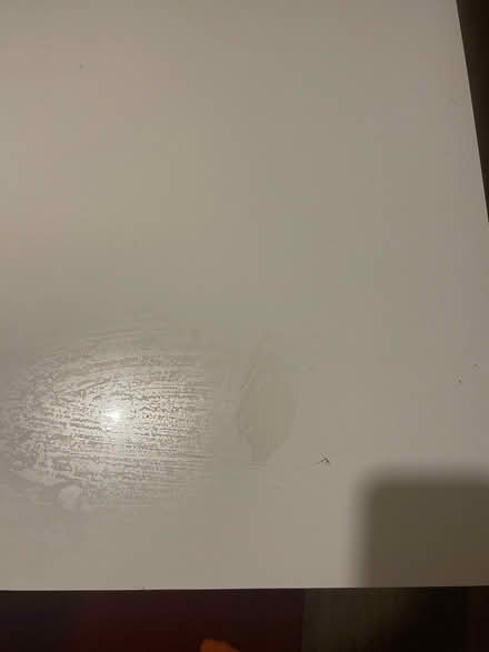 Photo of free White desk (Upper Wolvercote OX2) #4