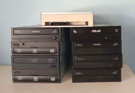 Photo of free DVD - RW x 10 (Blakenall WS3) #1