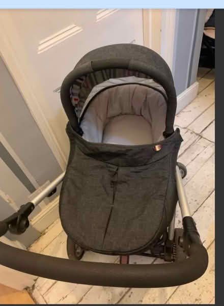 Photo of free Mamas & Papas pram and buggy (Forest Gate E7) #2