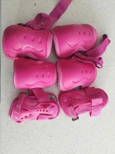 Photo of free Children's protectors size small (Walton on Thames KT12) #1