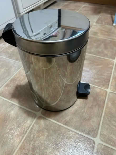 Photo of free Pedal bin (Sandridge AL4) #2