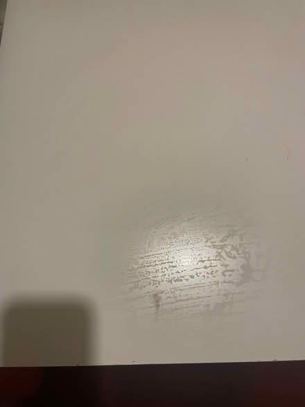 Photo of free White desk (Upper Wolvercote OX2) #3