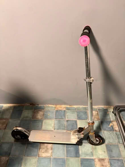 Photo of free Kid scooter (Stevenage SG1) #2