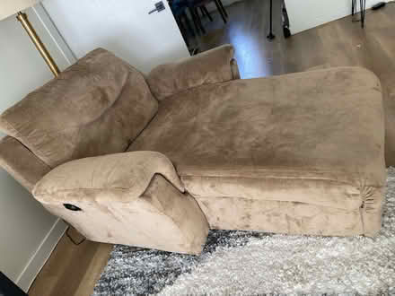 Photo of free Chaise recliner (electric) (East Hollywood) #2