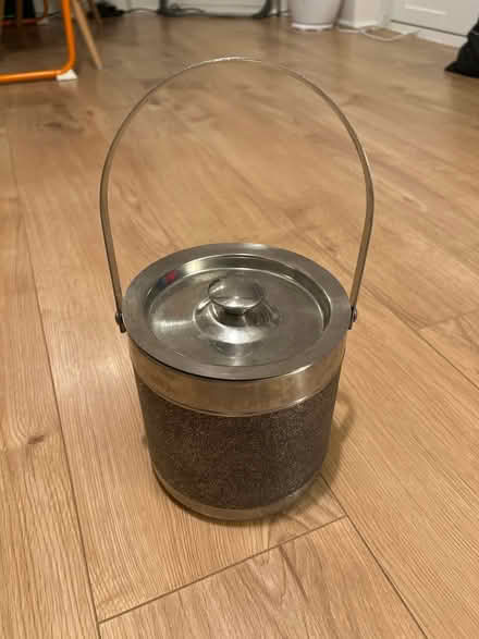Photo of free Ice bucket (Clapham SW4) #1