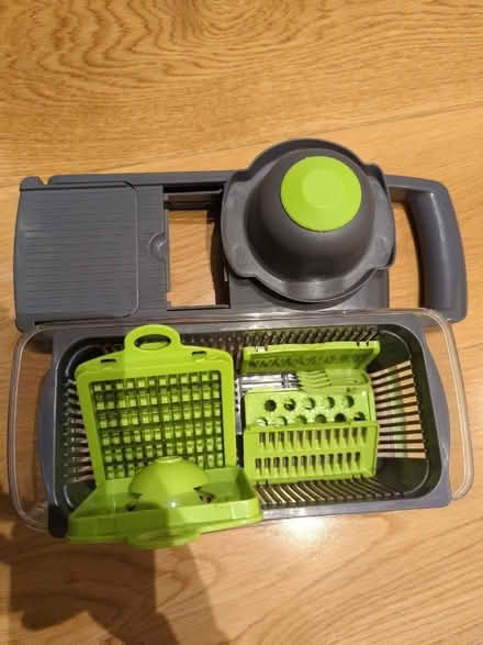 Photo of free Vegetable chopper (Purley CR8) #1