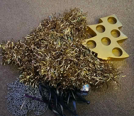 Photo of free Small bundle of Christmas decs (Gosport PO12) #1