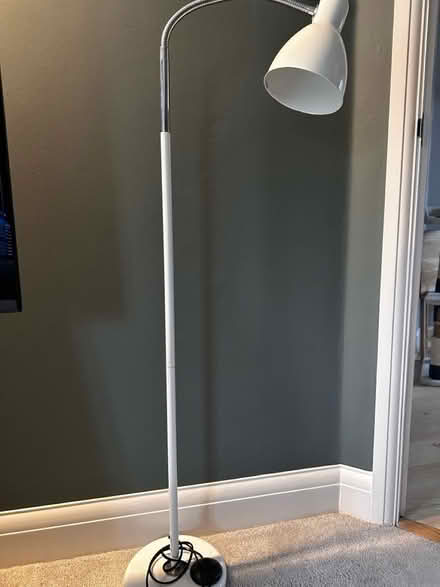 Photo of free Floor lamp (Warfield, Bracknell, RG42) #1