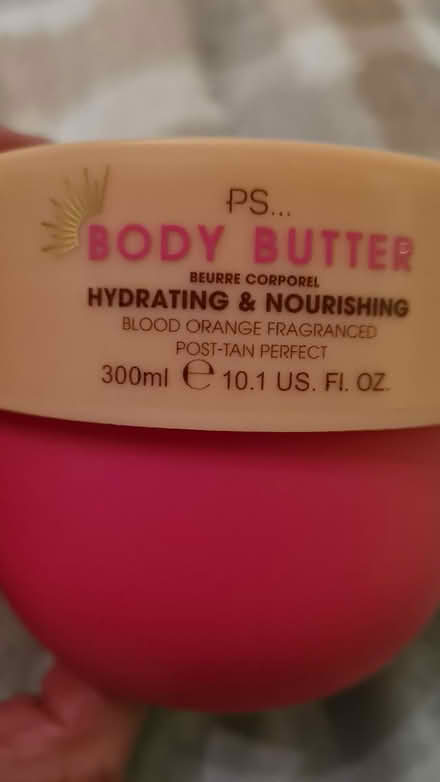 Photo of free Body Butter Hydrating & Nourishing (Kingswinford) #2
