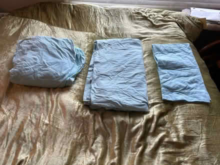 Photo of free Flannel King Sheets + Pillowcase (Highland Park/Eagle Rock) #2