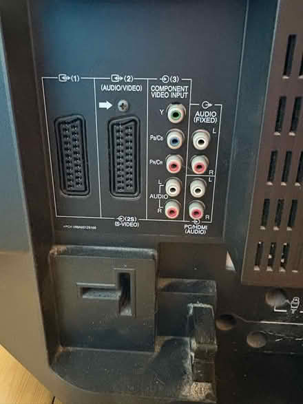 Photo of free Working older Toshiba tv (Near Sevenoaks) #2