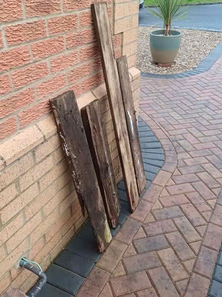 Photo of free Firewood 4 pieces (Woodley RG5) #2