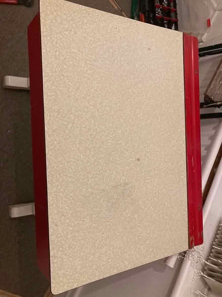Photo of free Kids desk (Bebington CH63) #3