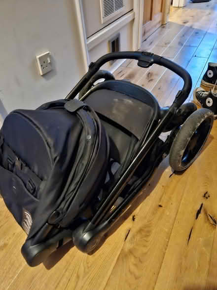 Photo of free Maxi Cosi pram Zelia (BN7) #2
