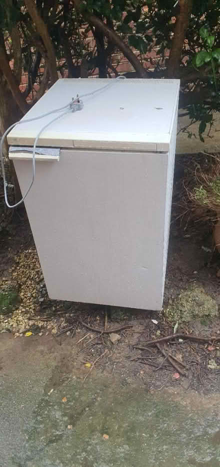 Photo of free Fridge for scrap (TN35 Ore) #1