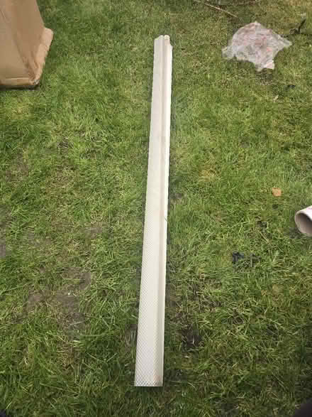 Photo of free Tube light (TW5) #1
