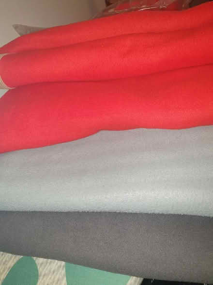 Photo of free 6x used fleece blankets (MK402NB) #2
