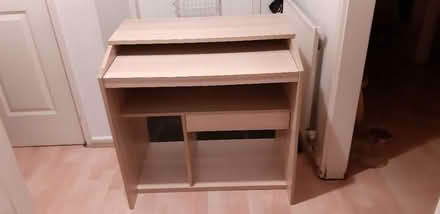 Photo of free Desk - Perivale, UB6 (Perivale) #1