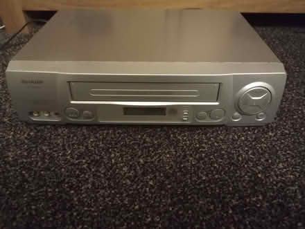 Photo of free Sharp VHS video player (Hala LA1) #1