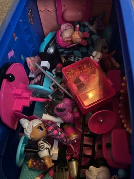 Photo of free lol glamper with dolls (Stretford M32) #3