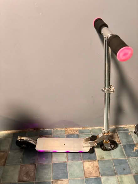 Photo of free Kid scooter (Stevenage SG1) #1