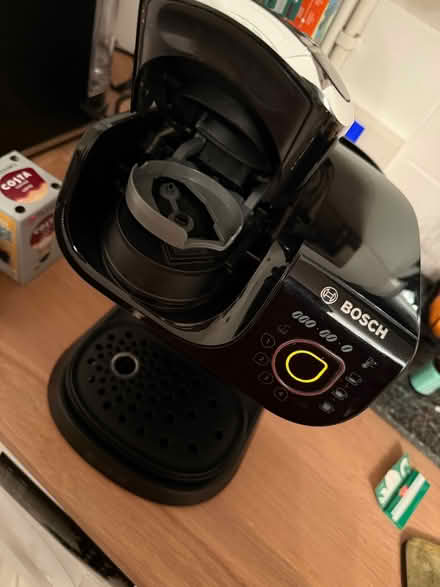 Photo of free Bosch Tassimo My Way 2 Coffee Machine (Shepley HD8) #2