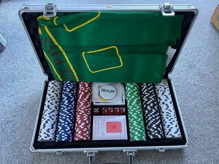 Photo of free Poker Set (ME9) #1
