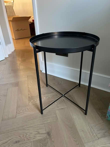 Photo of free Small round table Ikea (N7 0DX, Tufnell Park) #1