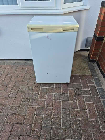 Photo of free Fridge under counter (TW3 Hounslow Central) #1