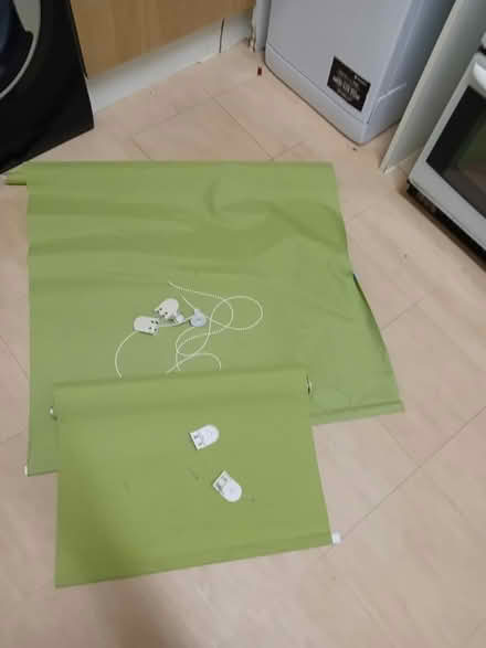 Photo of free Curtain pole & 2 ft and 3ft roller (Peckham) #1