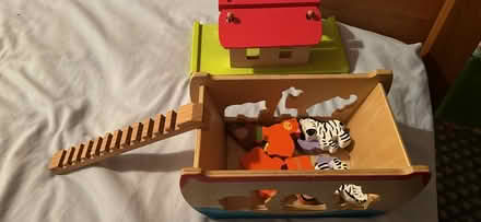 Photo of free Noah’s ark shape sorter (Ip33) #2