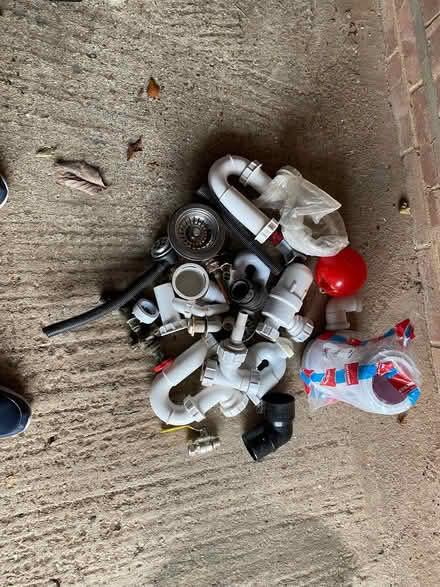 Photo of free Plumbing bits (Caversham Heights RG4) #1