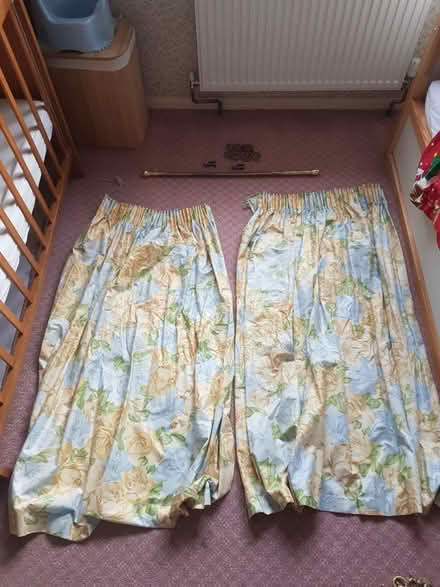 Photo of free Curtains (Kidlington OX5) #1