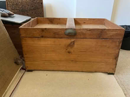 Photo of free Vintage wooden chest. (Berrylands KT5) #1