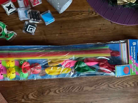 Photo of free Balloons on sticks (Elmvale Acres) #1