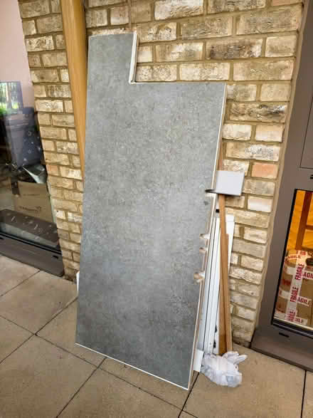 Photo of free Grey worktop, plus ikea cupboard (SE1) #1